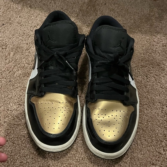 Jordan 1 Low - Picture 1 of 4